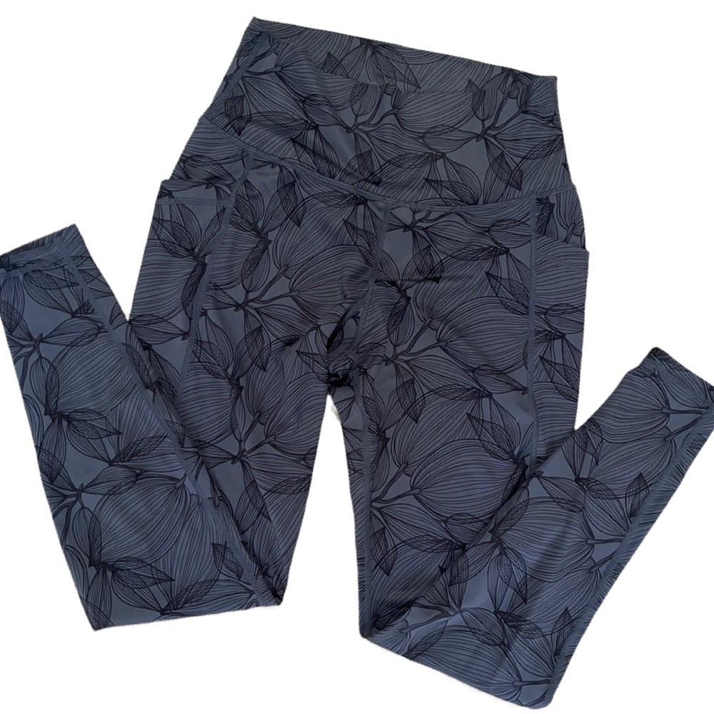 BuffBunny athletic pant size M